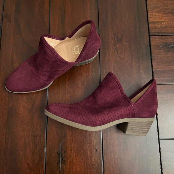 Festive Burgundy Suede Heeled Boots or Booties - Picture 2 of 4